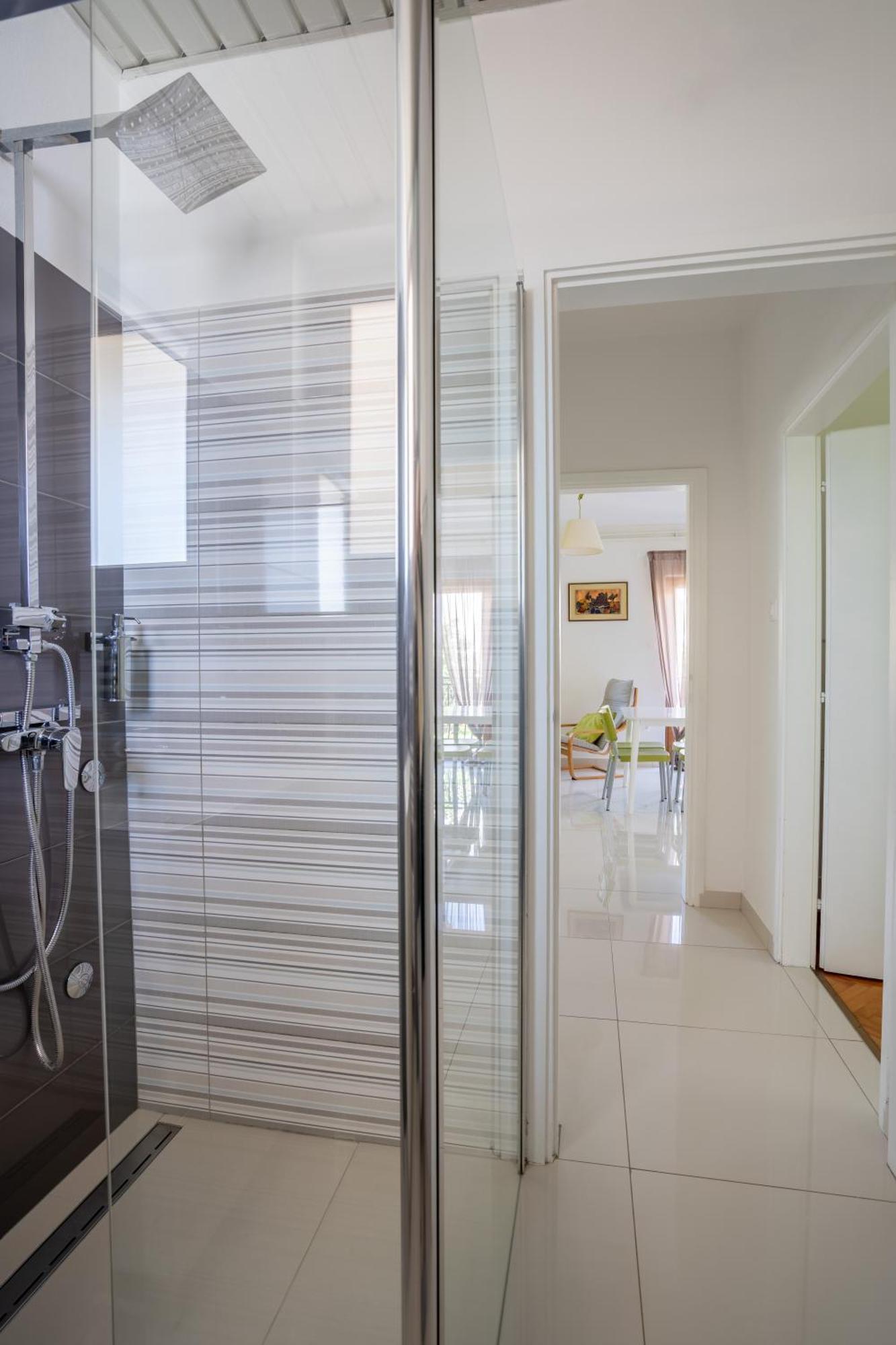 Apartments Maras Пореч Екстер'єр фото